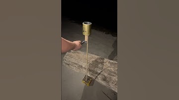 Gold Top Strobe Rocket Firework