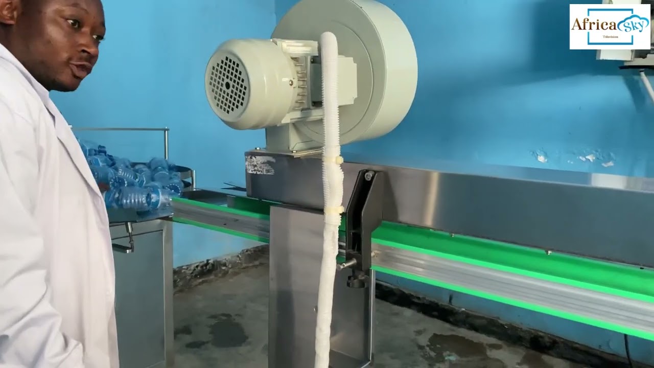 découvrez comment se fait la production de l'eau pure et minérale magnifique/goma/RDC