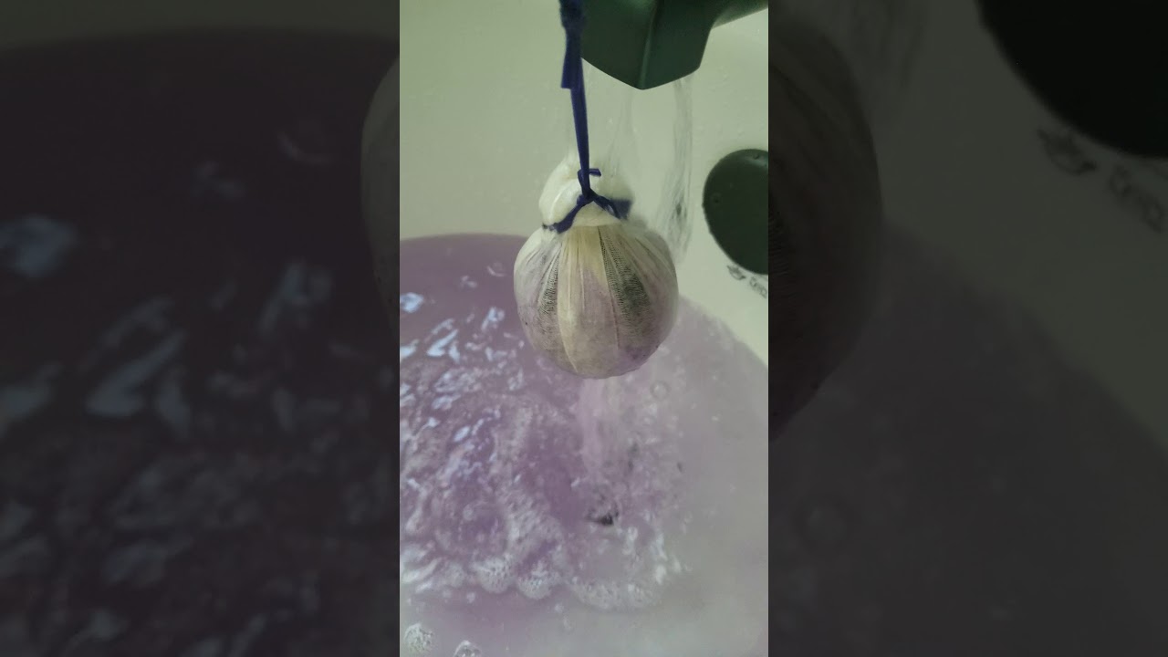 Demo lush deep sleep bath bomb