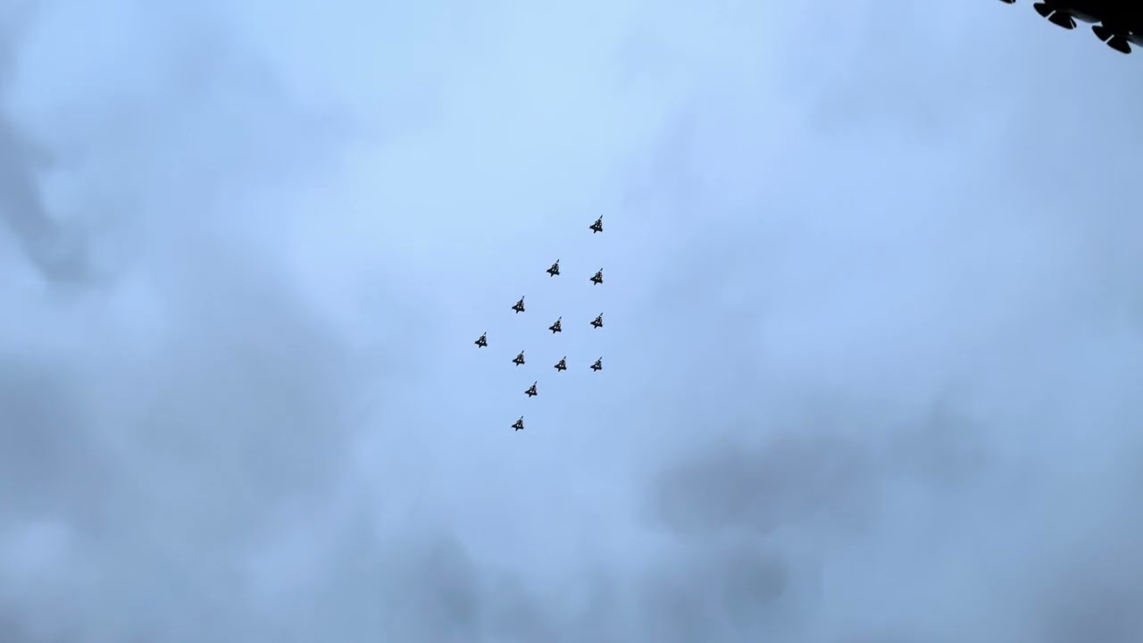 Julgransflygning över Göteborg med Herkules- och JAS-plan - 231212