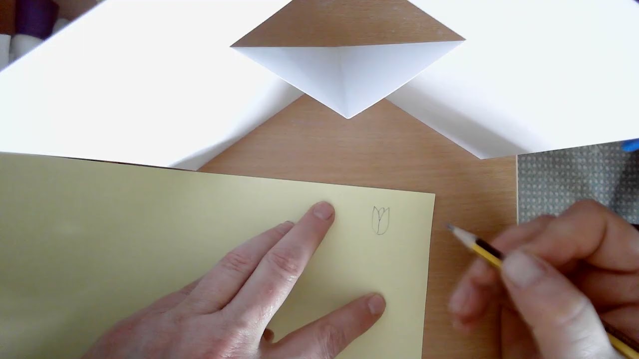 Primary Art - Making a Mother's Day Card - an attitude of gratitude