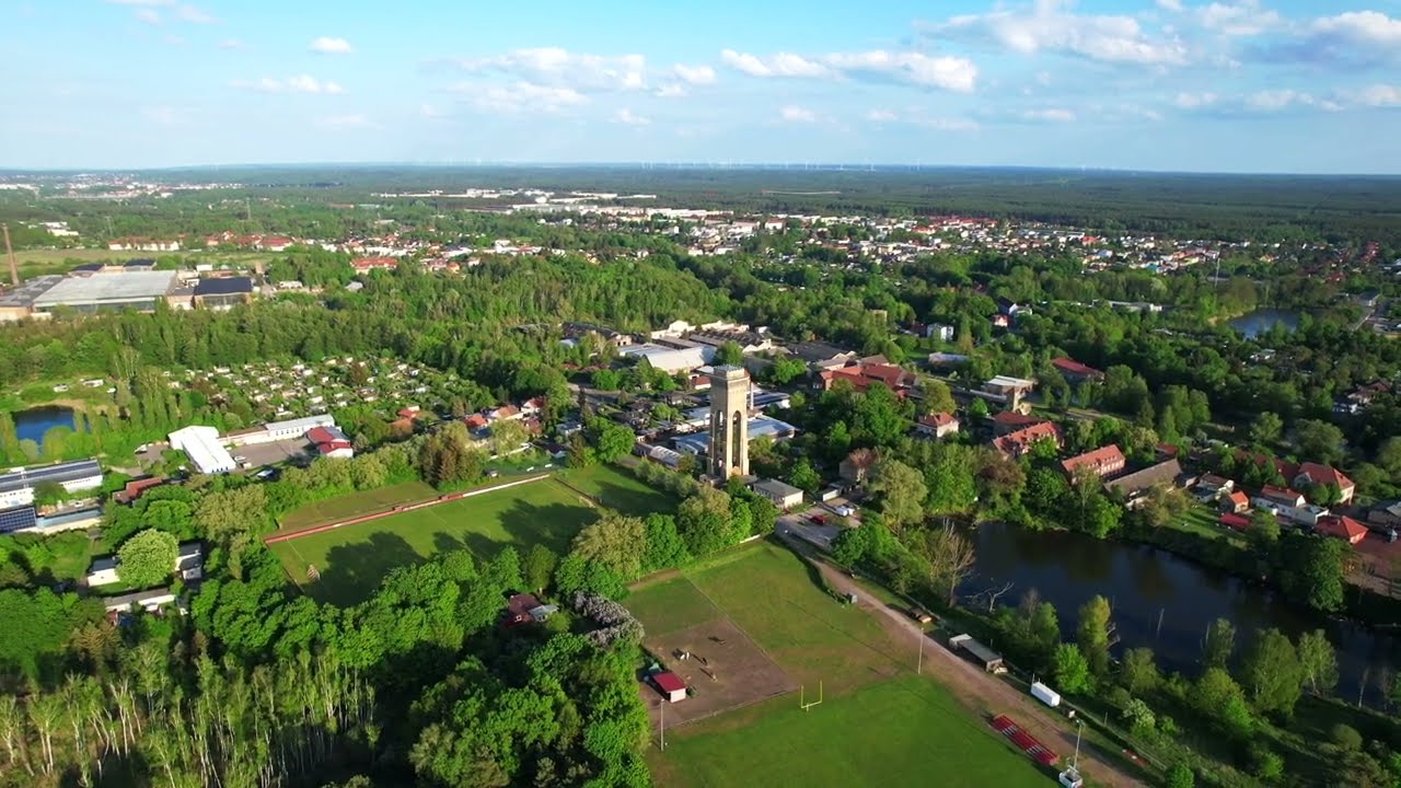 Schönes Brandenburg von Oben - Wasserturm - Eberswalde/Finow [Dji Air 2S/Mini 2 ][4K]