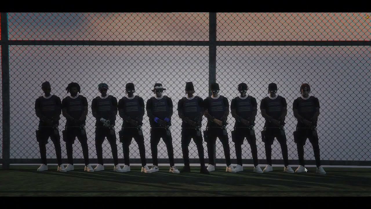 Anladım o gece pişman gibi gülümsemenden... 