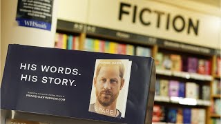 Hes Leaked Everything Piers Morgan Slams Prince Harrys Salacious New Memoir