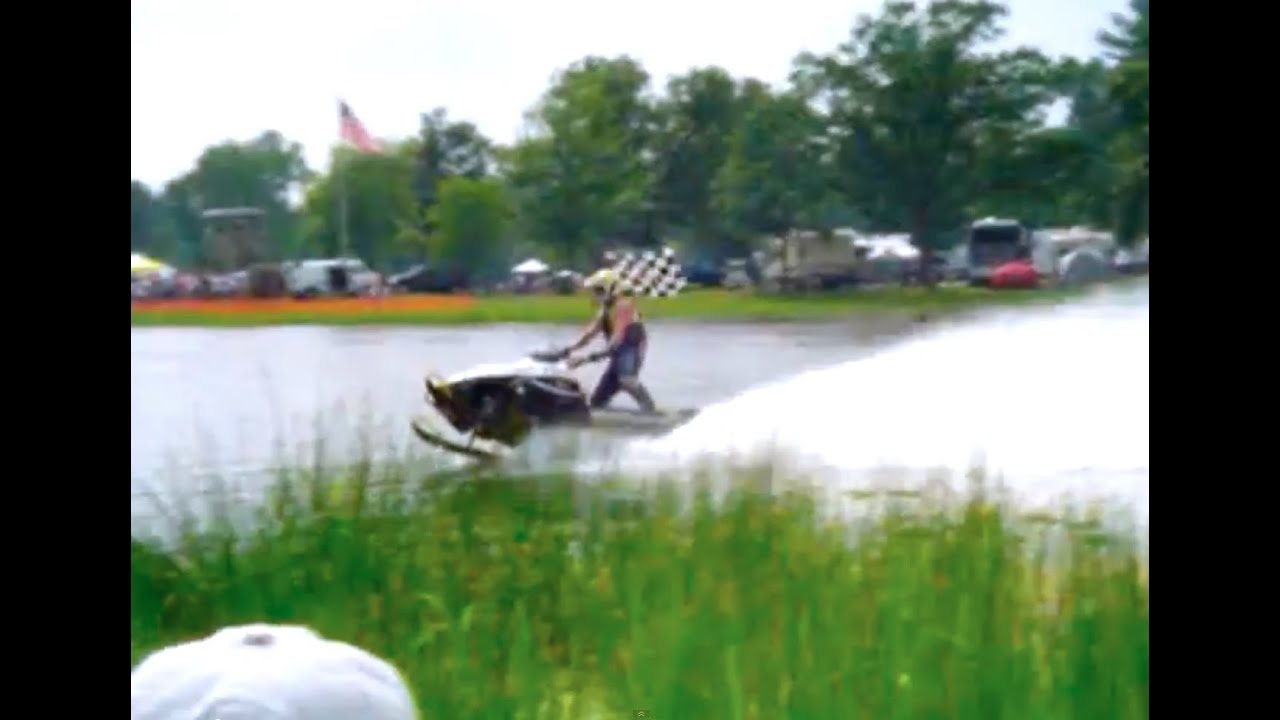SNOWMOBILE WATER SKIPPING WATERCROSS CHAMPIONSHIP POLARIS SKIDOO YouTube