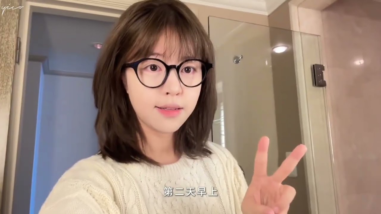 vlog. Have a great time in the unique warm atmosphere of autumn and winter ) again 