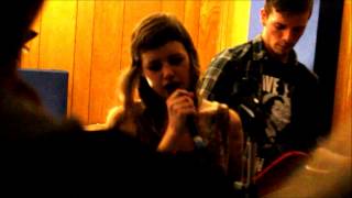 Shitbats Perform At London Basement Punk-Rock Show