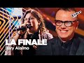 Il pubblico e Gigi si alzano in piedi per Ilary | The Voice Italy Kids | Finale