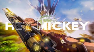 𝘉𝘢𝘳𝘨𝘪𝘯𝘨 𝘪𝘯𝘵𝘰 𝙍𝙖𝙙𝙞𝙖𝙣𝙩 𝘸𝘩𝘪𝘭𝘦 𝘭𝘪𝘴𝘵𝘦𝘯𝘪𝘯𝘨 𝘵𝘰 𝙃𝙚𝙮 𝙈𝙞𝙘𝙠𝙚𝙮