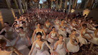 353 ballerinas break world record in New York City