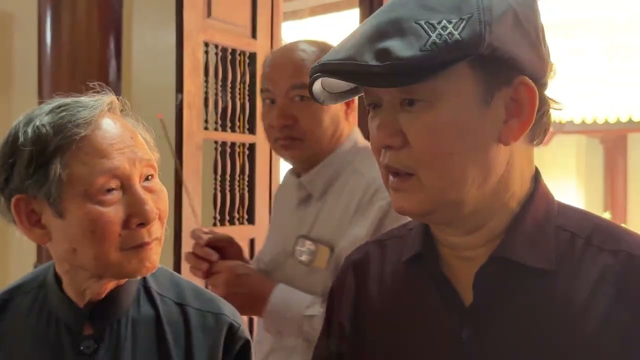 Thiền sư Lê Mạnh Thát và chuyến điền dã Ba Đồn xuân Bính Ngọ (Đình Phan Long  nhà thờ họ Nguyễn Đức)