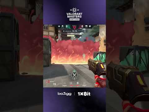 d4v41 Outplays Both for the 1v2 Win #bo3 #santiago #valorant #esports #clutch
