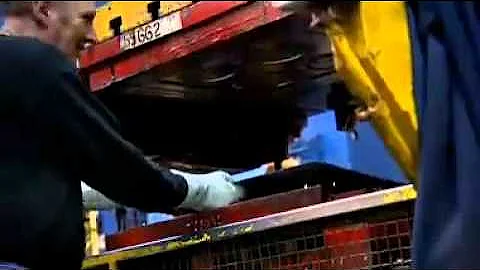 Maintaining V-belt drives - Motors and drives energy saving advice