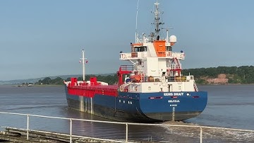 110625 Eems Drait departure #Sharpness #Dock #freighter #RiverSevern
