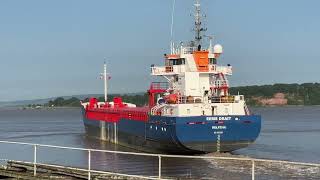 110625 Eems Drait departure #Sharpness #Dock #freighter #RiverSevern
