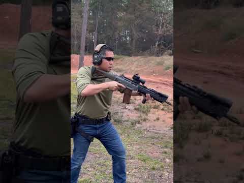 SIG SG 551 GIGN w/ 9HR