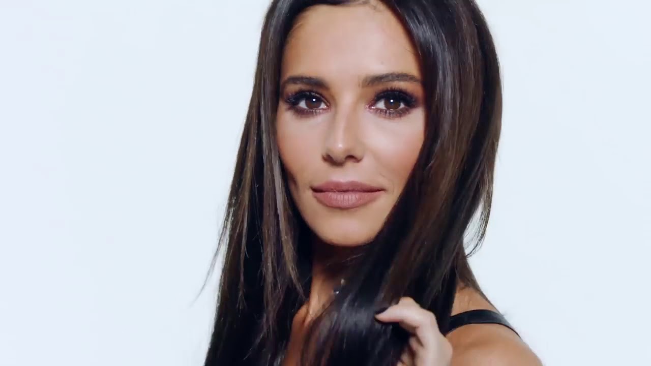 Cheryl Launches New Hair Extensions With Easilocks 2018 - YouTube