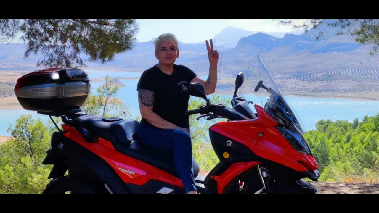 Quadro Qooder] Mi motera preferida, Motaur@s del Sur