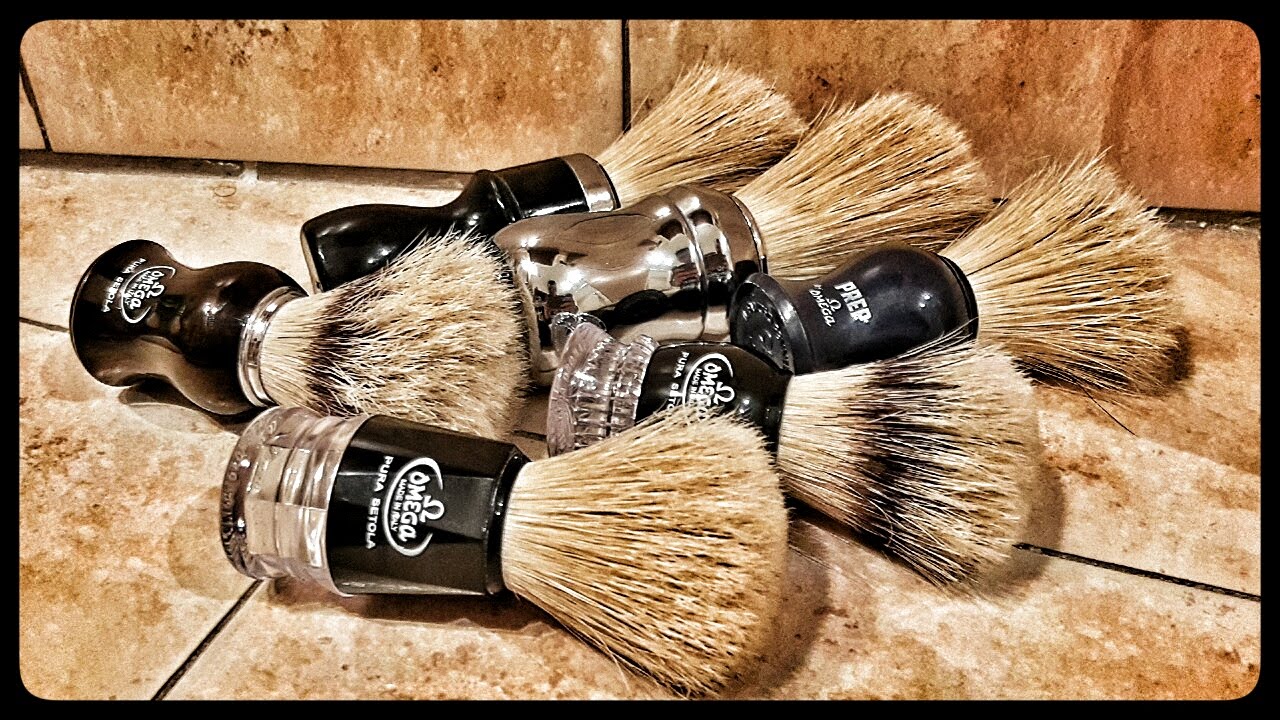 Vlog - Due chiacchiere sui pennelli in setola..