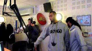 La Fouine arrive en retard au morning de Florian & Philou sur ADO