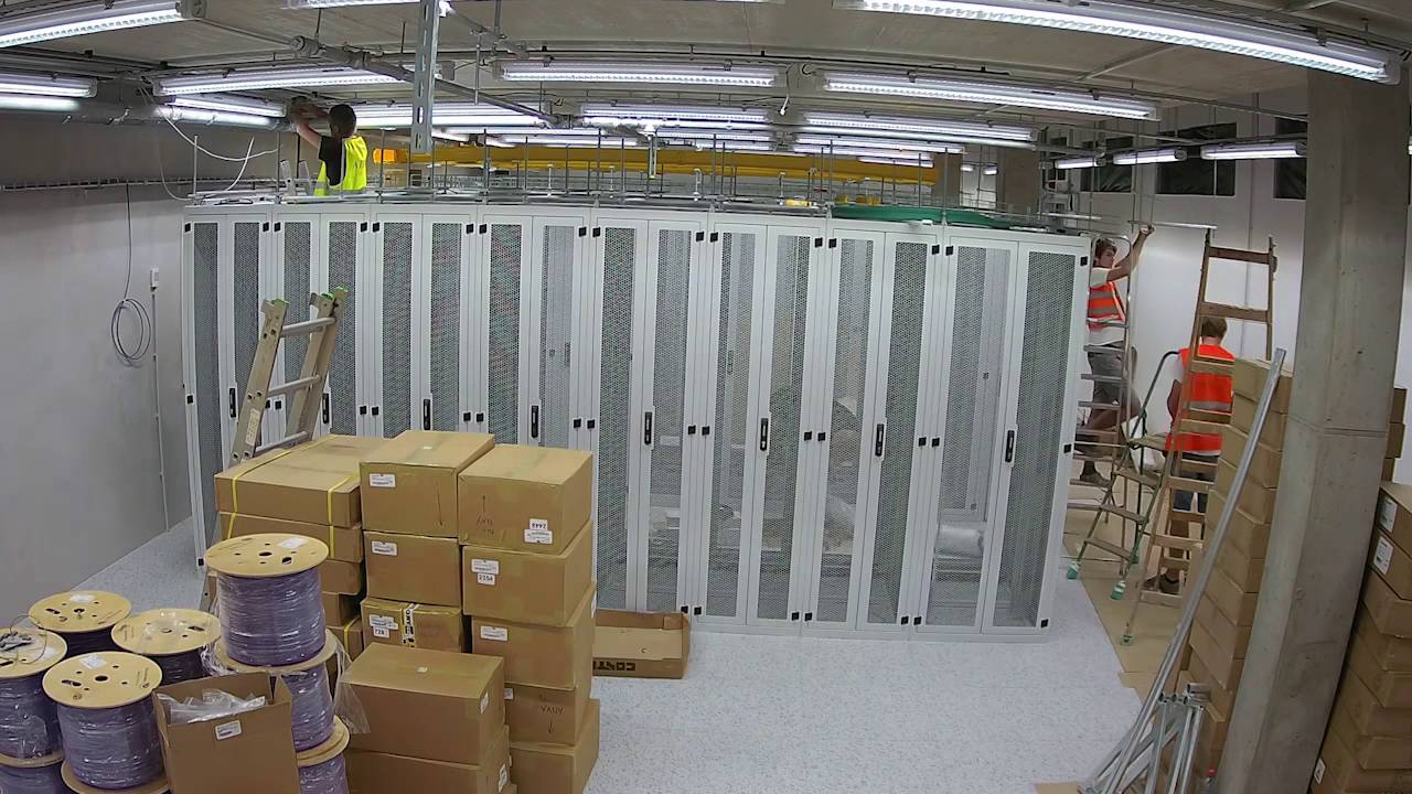 Stavba datového sálu SafeDX (Foxconn + KKCG)