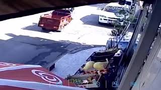 Sadaka Kutusunu Kasla Göz Arasında Böyle Çaldı..