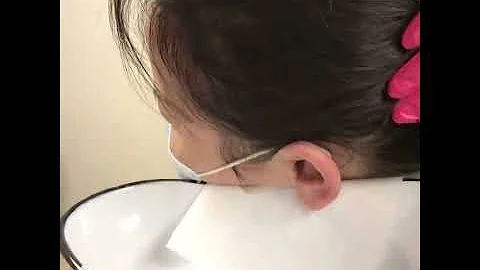 НАСЕКОМОЕ В УХЕ 🙃