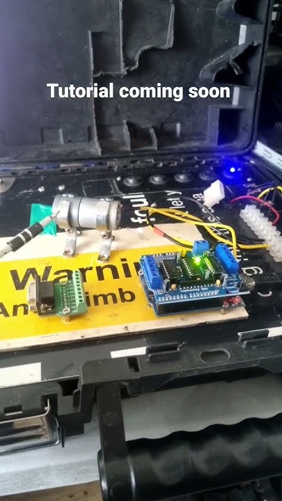 Arduino random motor movement - YouTube
