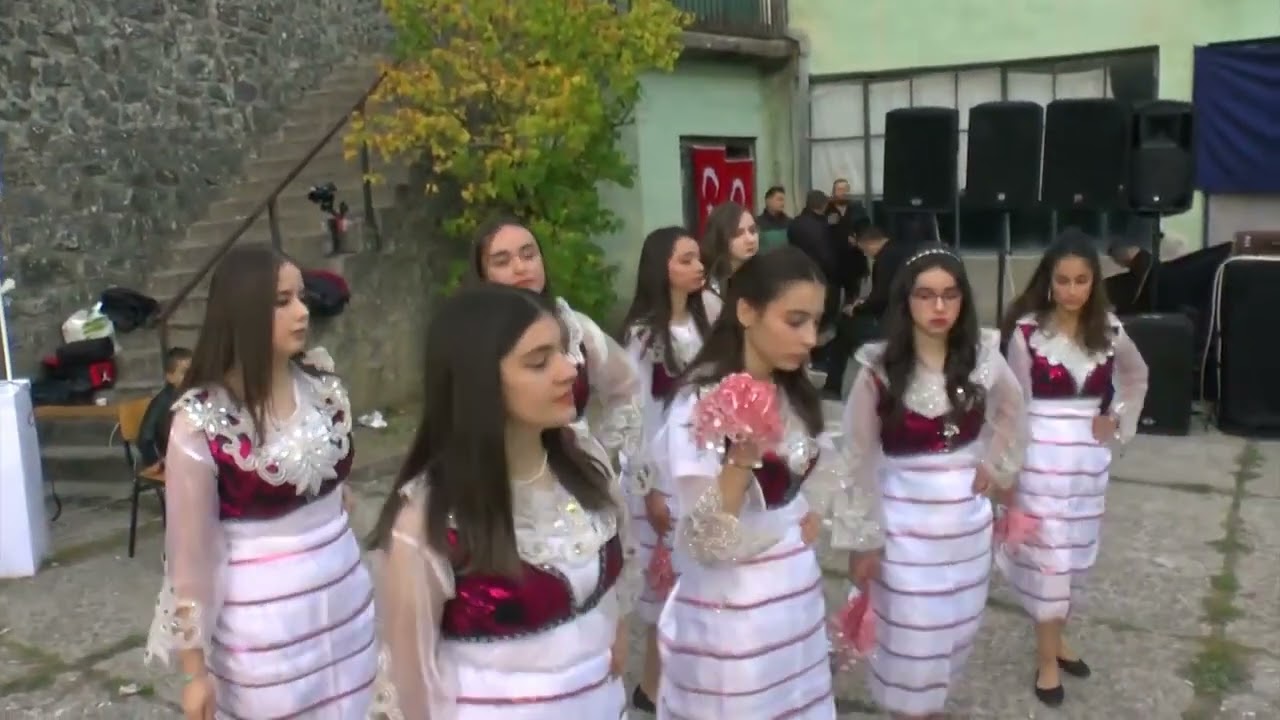 Folklorna grupa  Skudrinje - Den na Skudrinje