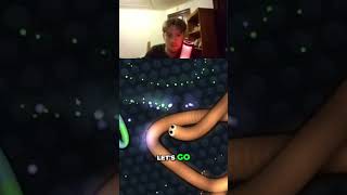 10K Score CLUTCH! Slither.io Worm Trapped! #shorts