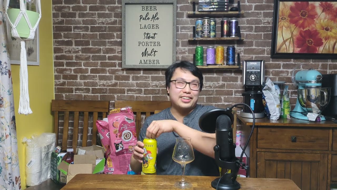 Brasserie d'Achouffe La Chouffe Blond (In Cans NOW!) Review - Ep. 