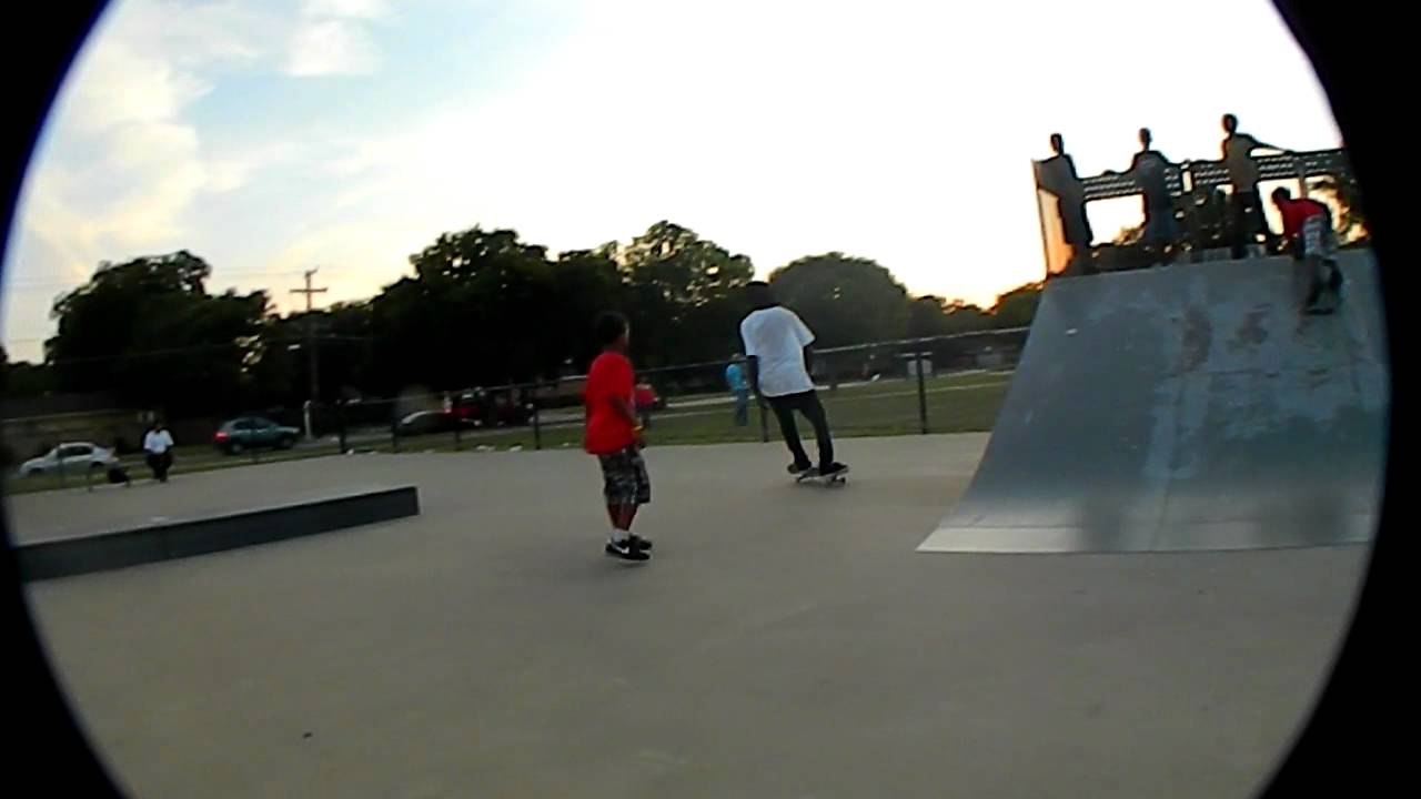 JD Edmund: Fakie Tail Slide Hubba. St.Francis Skatepark.