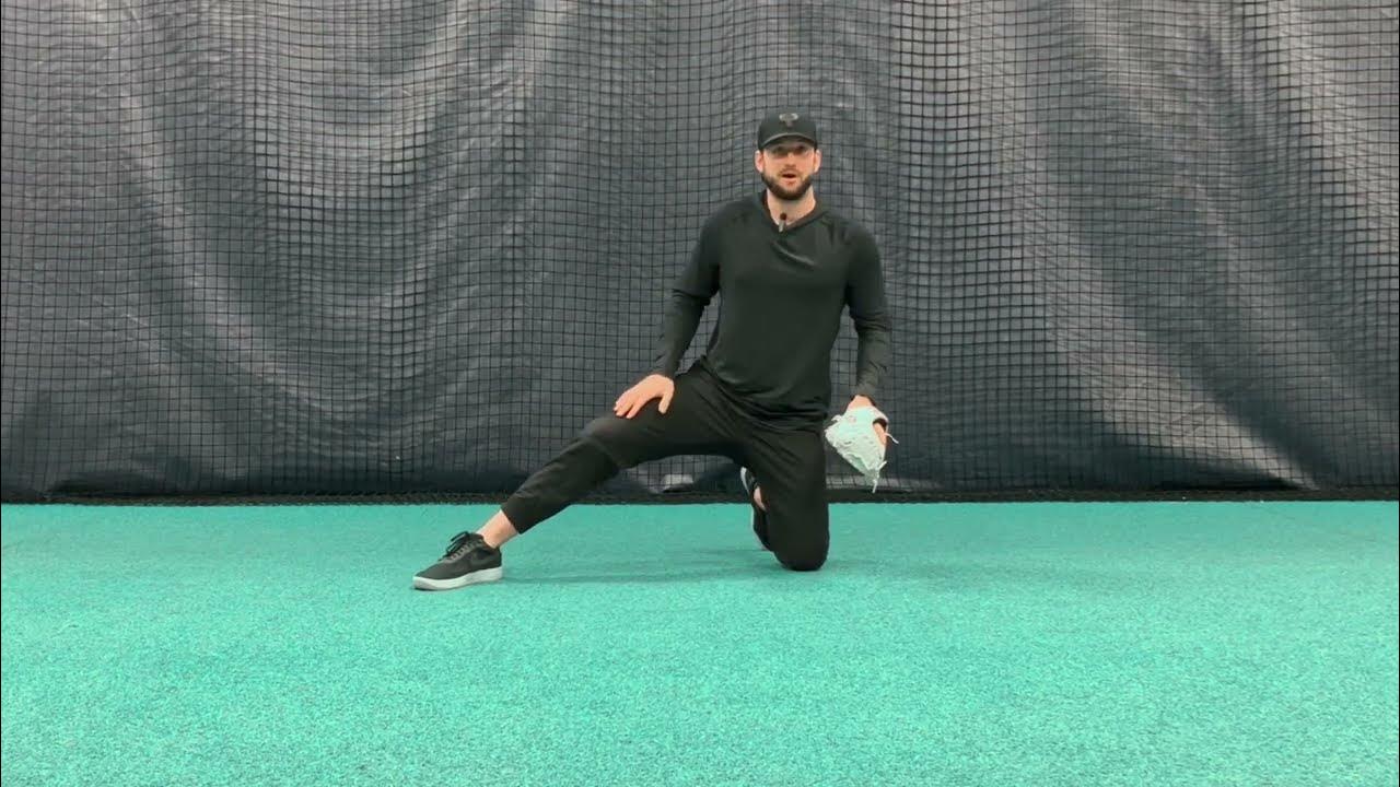 Notes One Knee Down Kickstand Stance for Catchers YouTube
