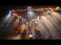 Lichterfahrt 2022 Großeinsatz mit 47 geschmückten Traktoren, LKW zur Weihnachtszeit Landwirtschaft