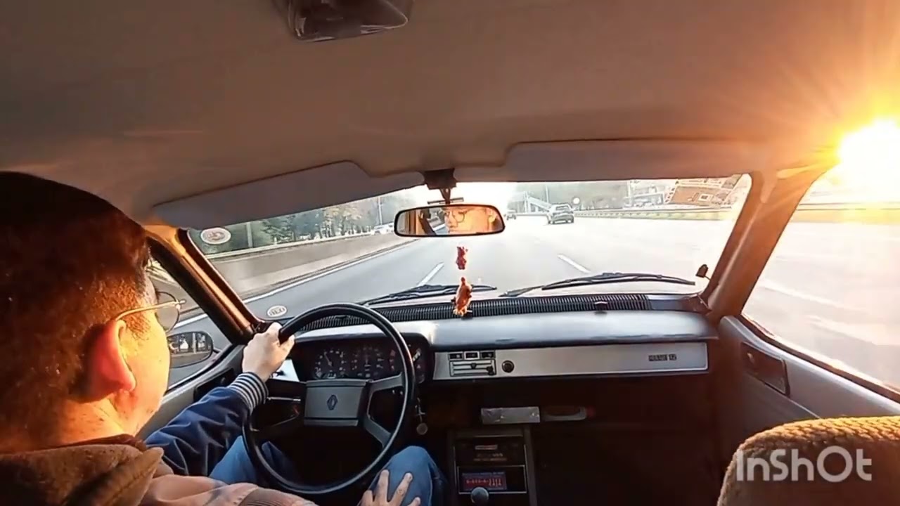 Manejando un Renault 12 Break TS Modelo 82 POV