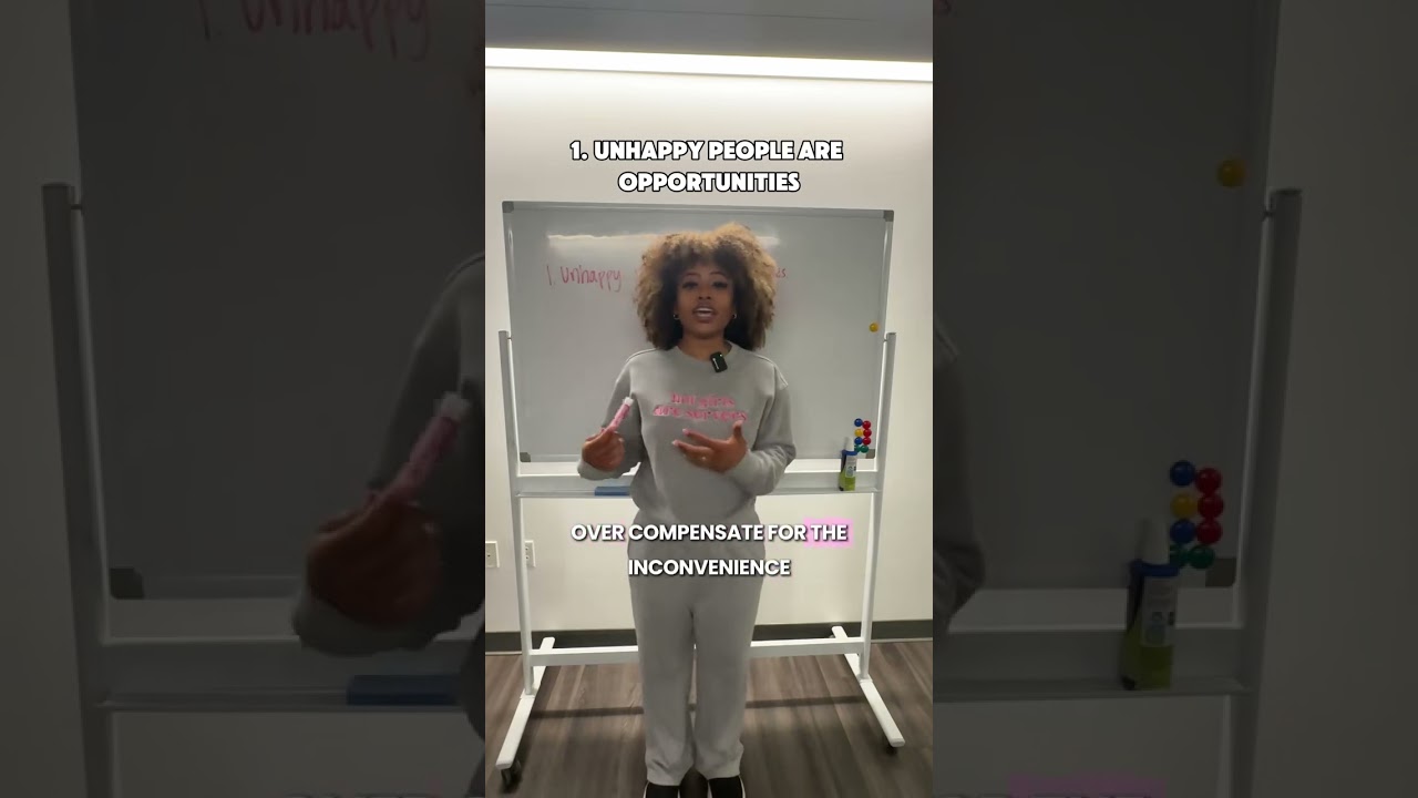 Handling disrespect without losing the tip? Server Bae university got YOU! 🏫 ✍🏾