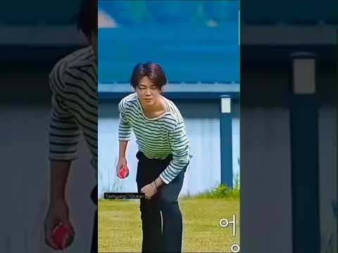 Taehyung giving hand