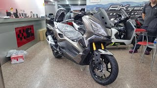 【兩輪試駕】KYMCO Xciting X350 沉浸式開箱 & 身高165cm跨坐演示