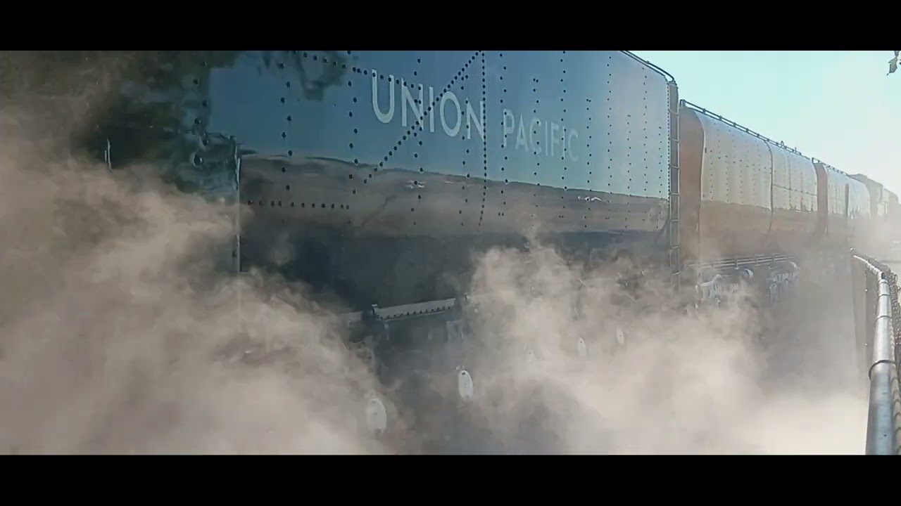 Union Pacific Big Boy 4014 Pulling out of North Platte Business line 7