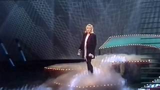 Video thumbnail of "Angelika Milster - Ich liebe dich - 1994"
