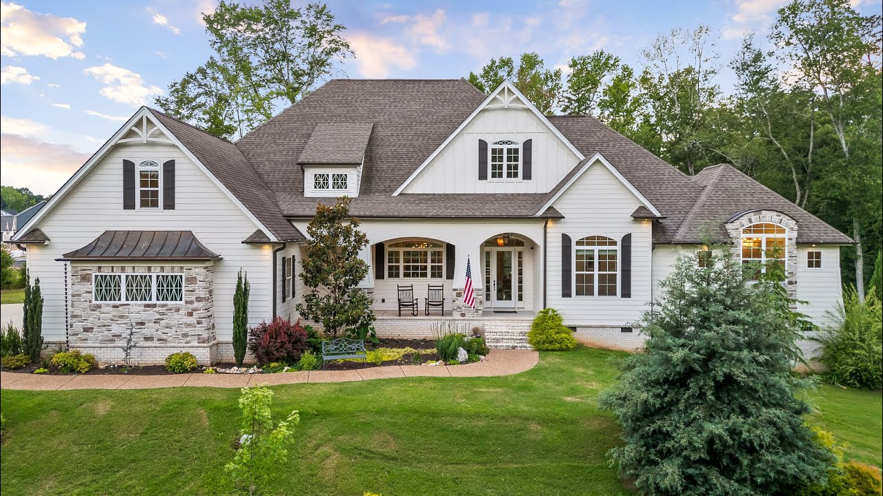 Gorgeous & Grand Home Virtual Tour - Soddy Daisy, TN