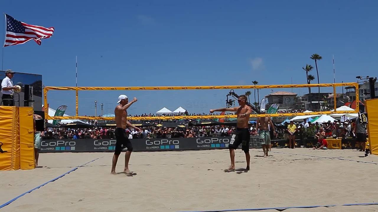 Casey Patterson's slick-ass jump set 2016 AVP Manhattan Beach Open Men's final