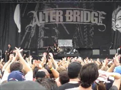 Alter Bridge at Sydney Soundwave 2012 with guest SLASH!!!