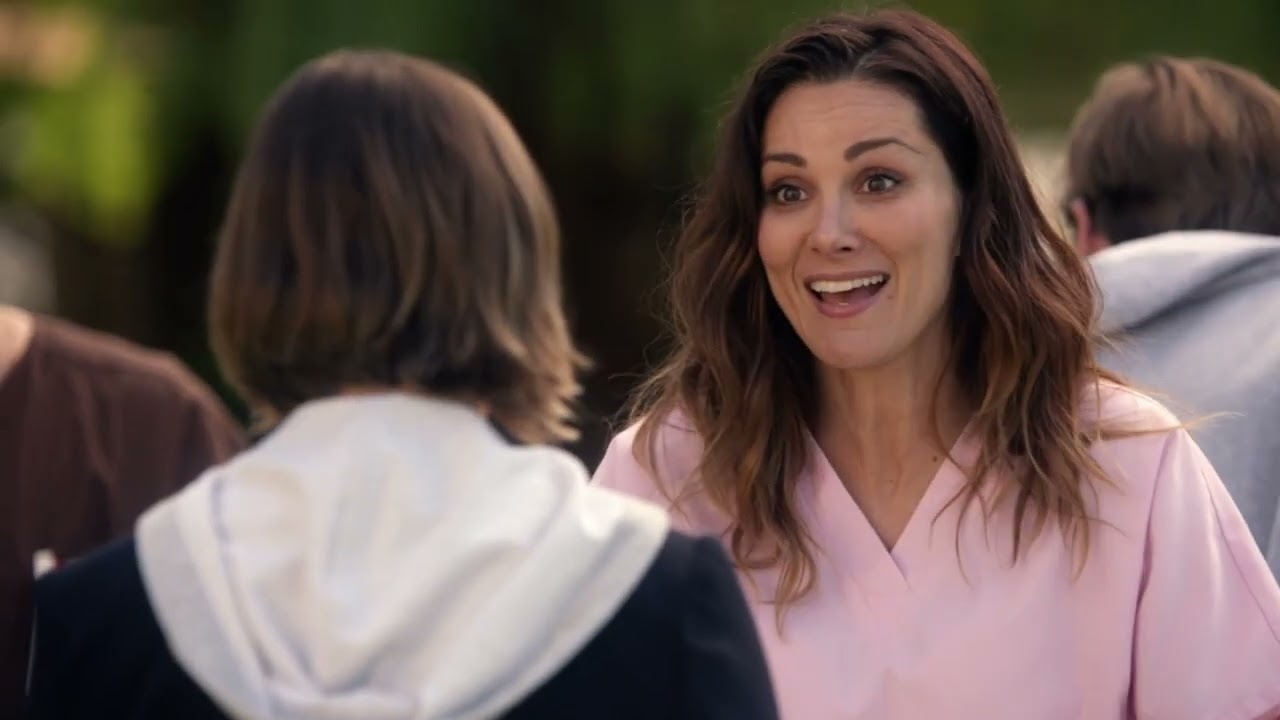 Maya and Carina kiss scene - Station 19 3x16