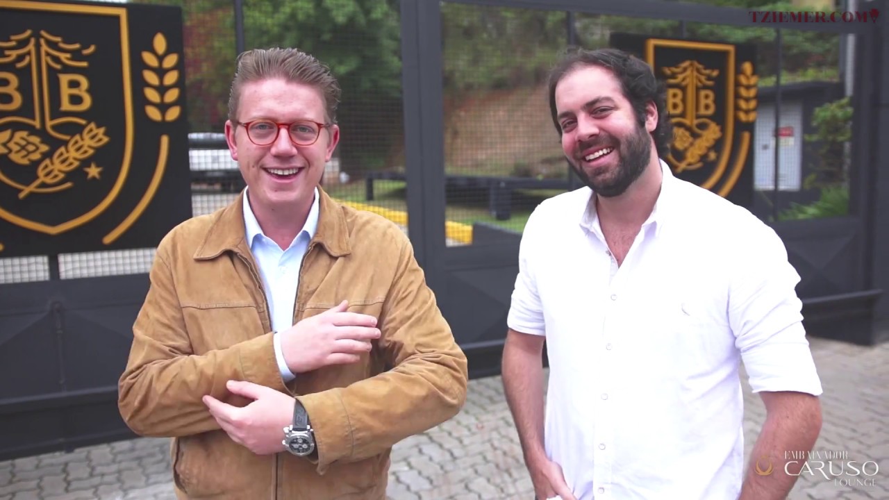 Embaixador Caruso: Degustando Charutos na colheita do lúpulo da Cervejaria Baden Baden