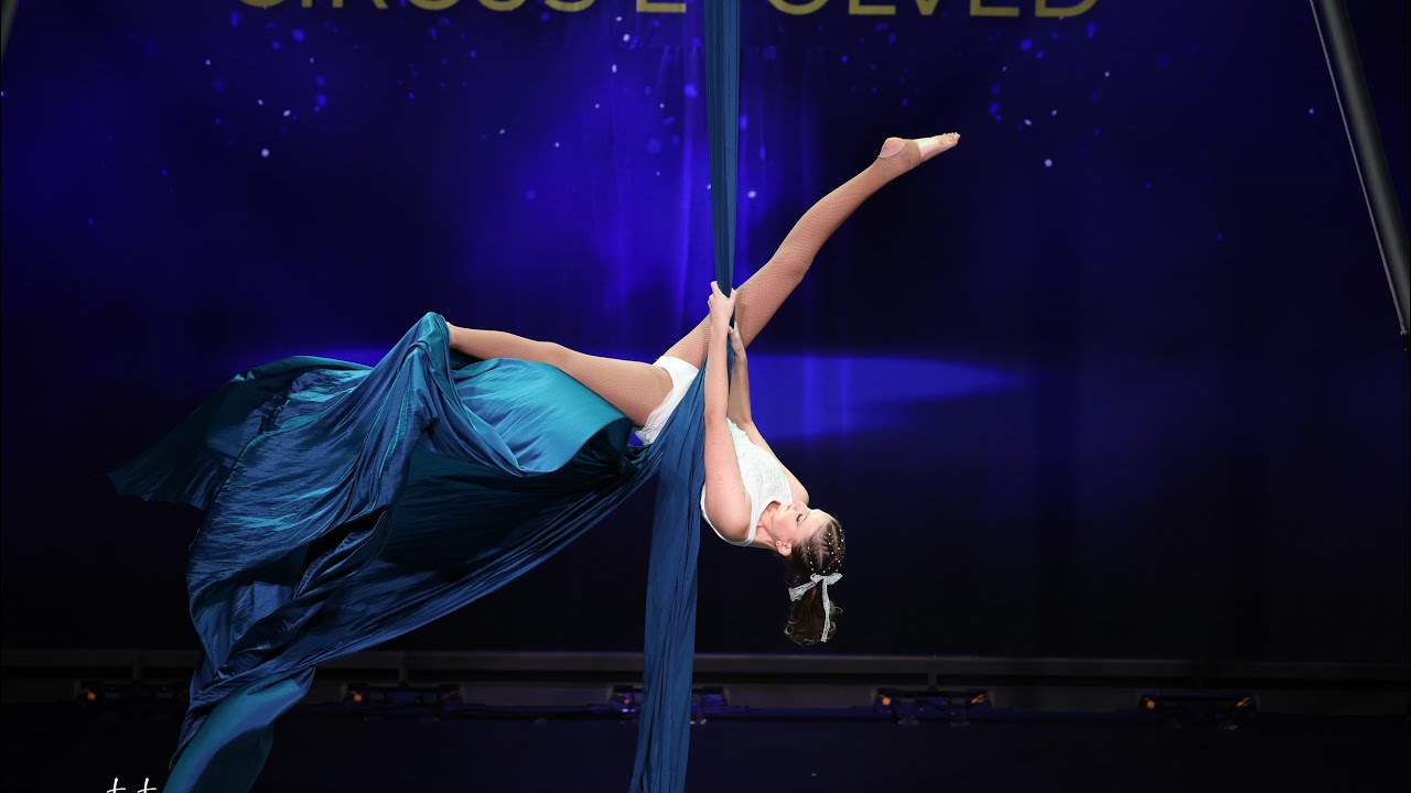 Bend the air Sunshine Coast silks (2 place)