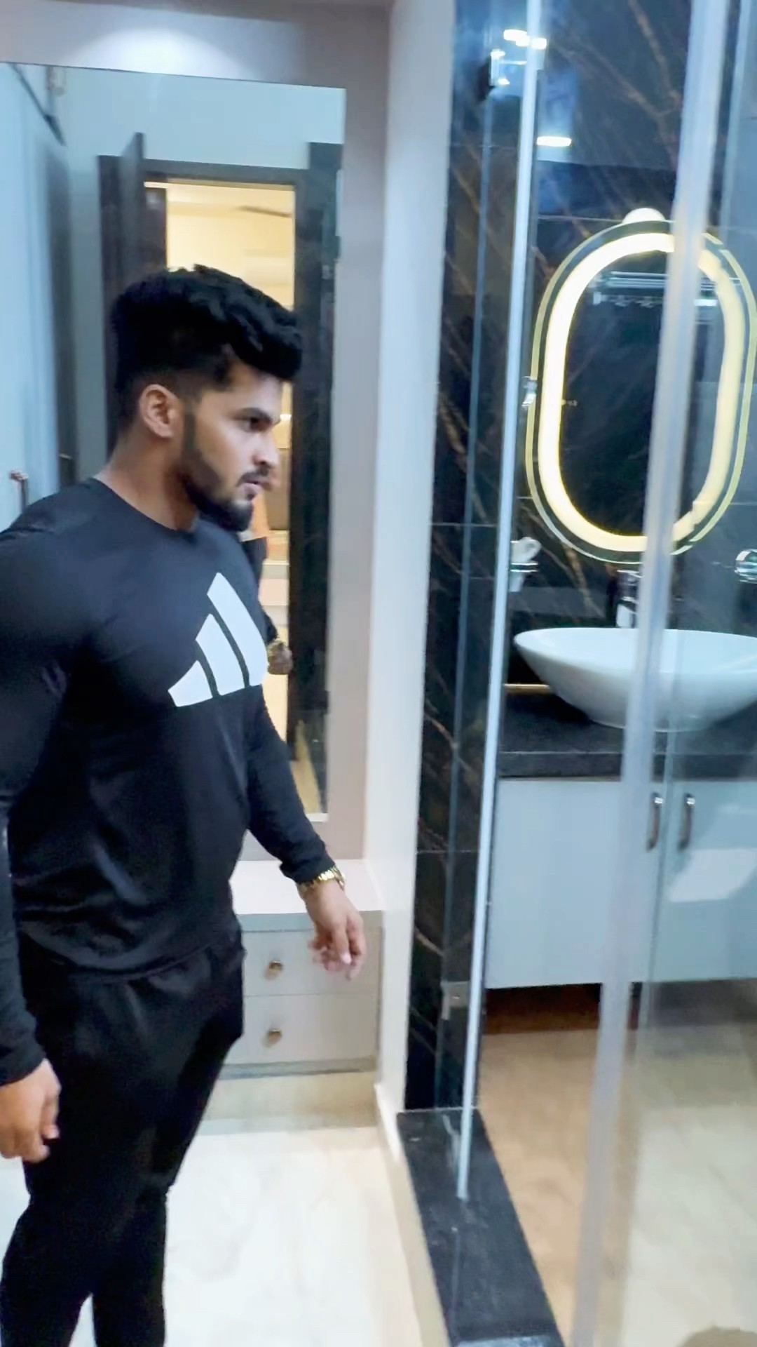 Issliye bolta hu paisa bnao or apne sapne pure  kro #pawansahu #motivation #fitnessmotivation #love
