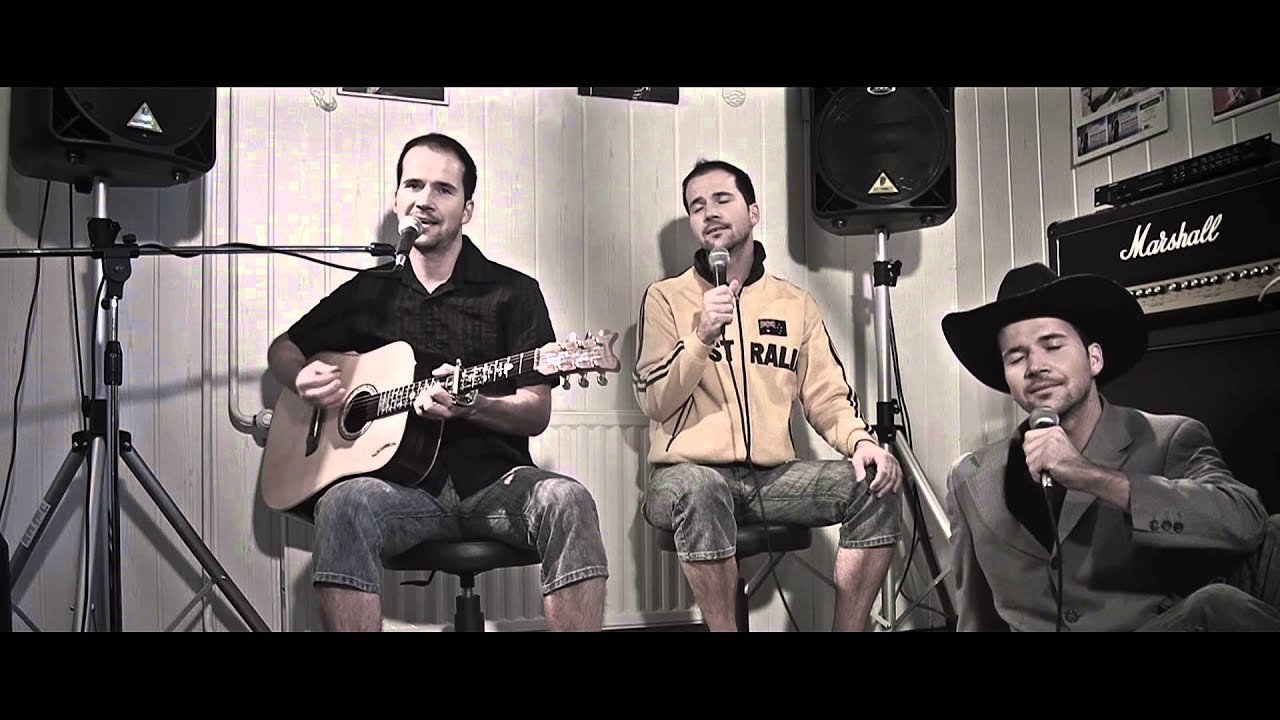 The Beatles Here comes the sun (Cover with harmony vocals) HD Chords Chordify