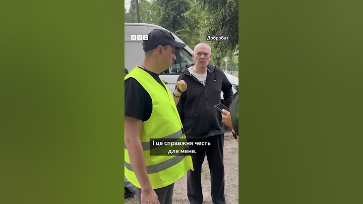 Девід – волонтер з США. Він допомагав розбирати завали після атаки РФ на Київ #shorts #київ #новини