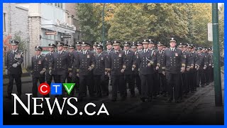 Emotional service for Vancouver firefighter Guide